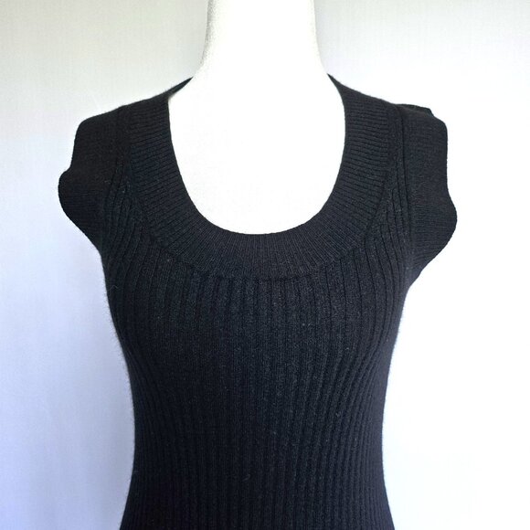 BANANA REPUBLIC Black Merino Wool Women's Knit Sweater Vest, Size S - Picture 3 of 8
